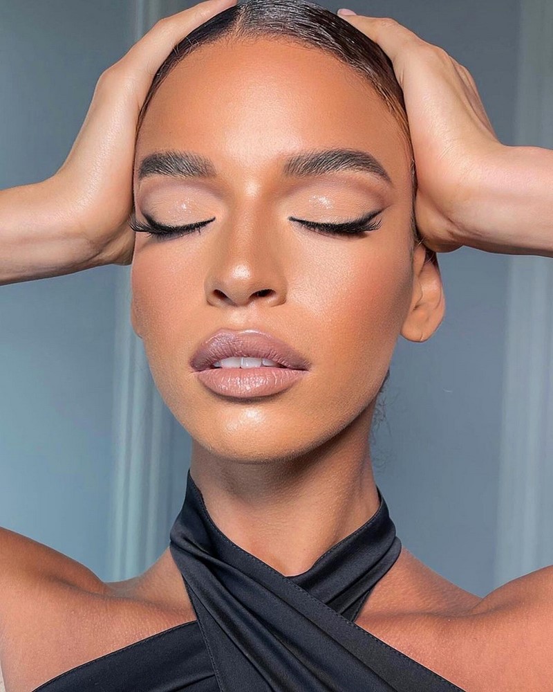 Макияж на Новый год 2027: фото-идеи и новинки