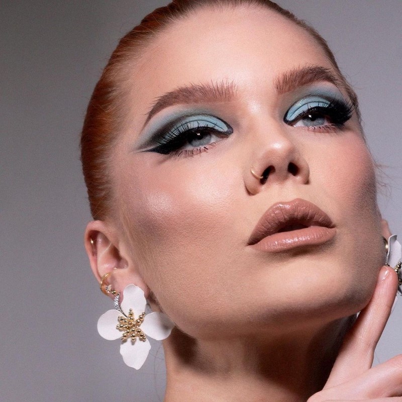 Макияж на Новый год 2027: фото-идеи и новинки