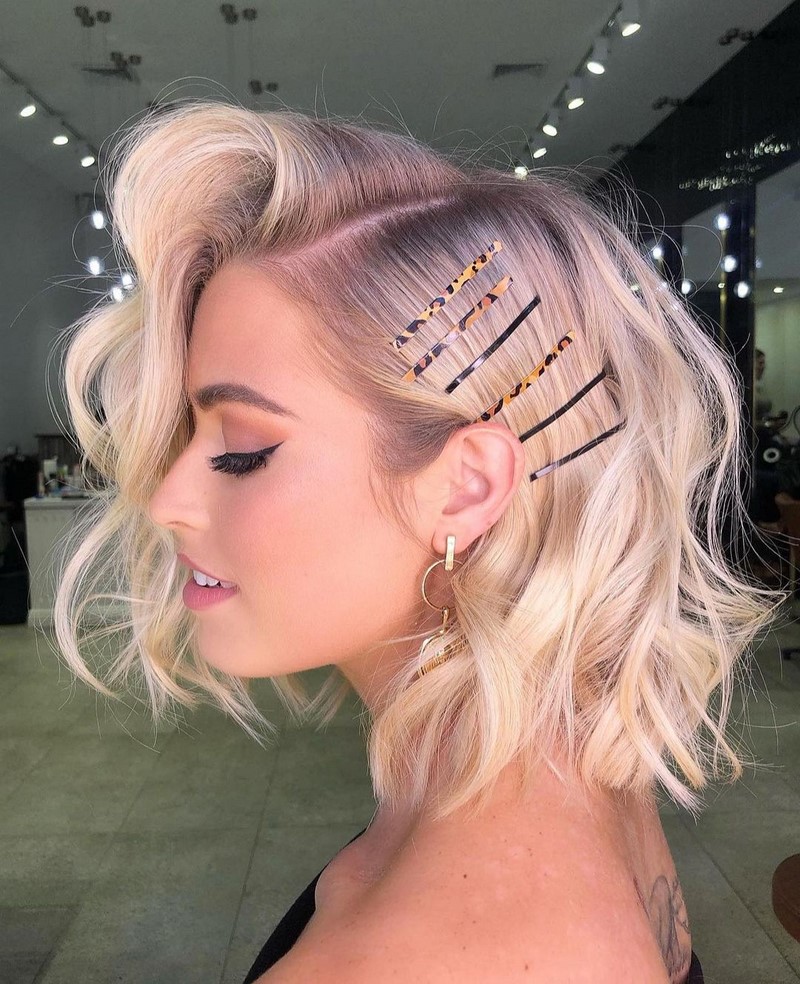 Прически на Новый 2027 год: топовые идеи новогодней прически