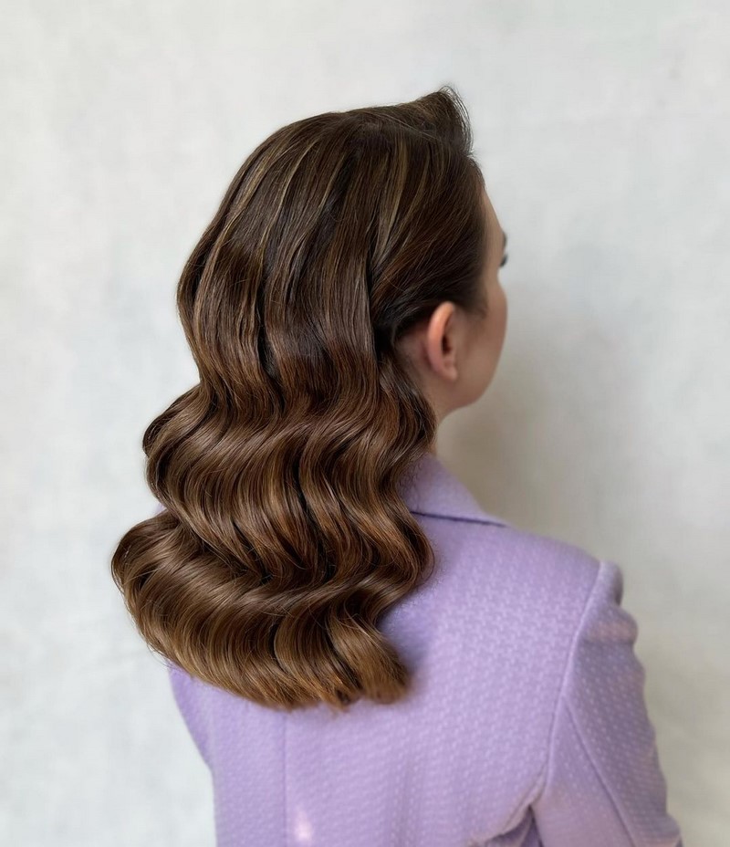 Прически на Новый 2027 год: топовые идеи новогодней прически