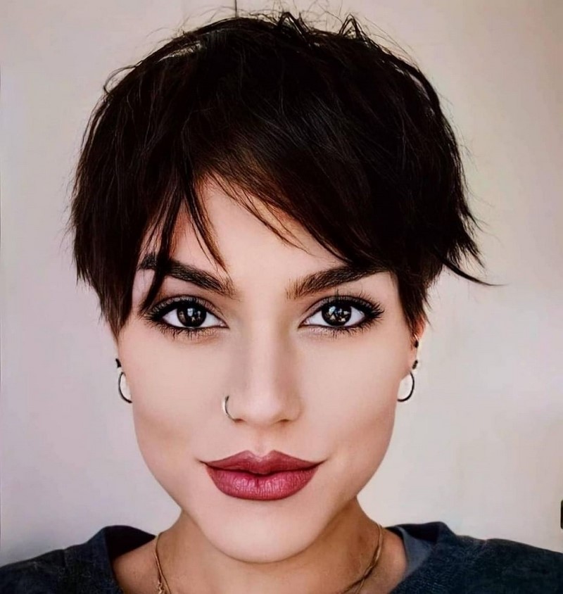 Новые стрижки сезона 2026 – идеи, как подстричься: 200+ ФОТО