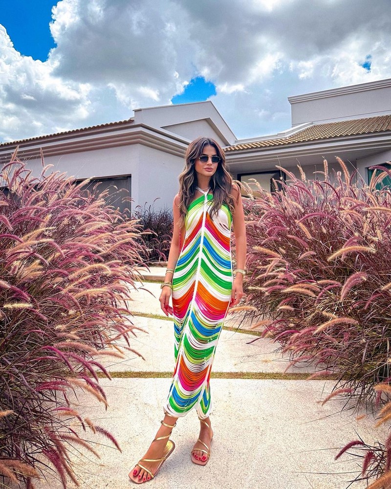 Изумительные платья весна-лето 2026: модные тренды и тенденции