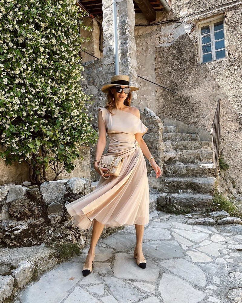 Главные тренды платьев весны и лета 2026: фото-примеры образов