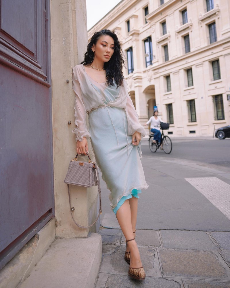 Главные тренды платьев весны и лета 2026: фото-примеры образов