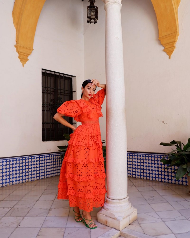 Главные тренды платьев весны и лета 2026: фото-примеры образов