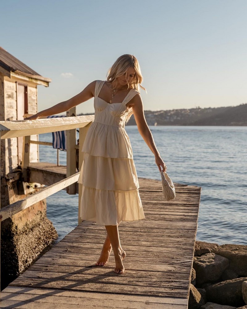 Главные тренды платьев весны и лета 2026: фото-примеры образов