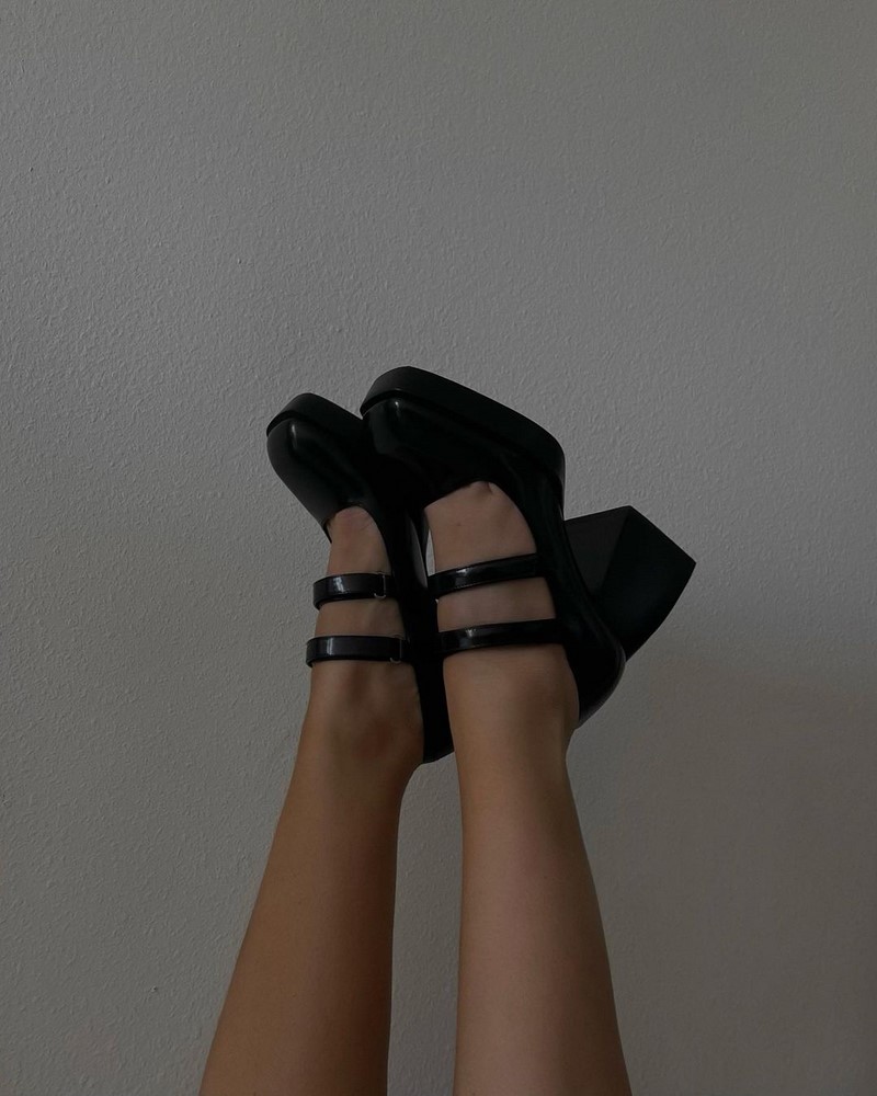 Самая ходовая обувь весной-летом 2026 года: фото-примеры