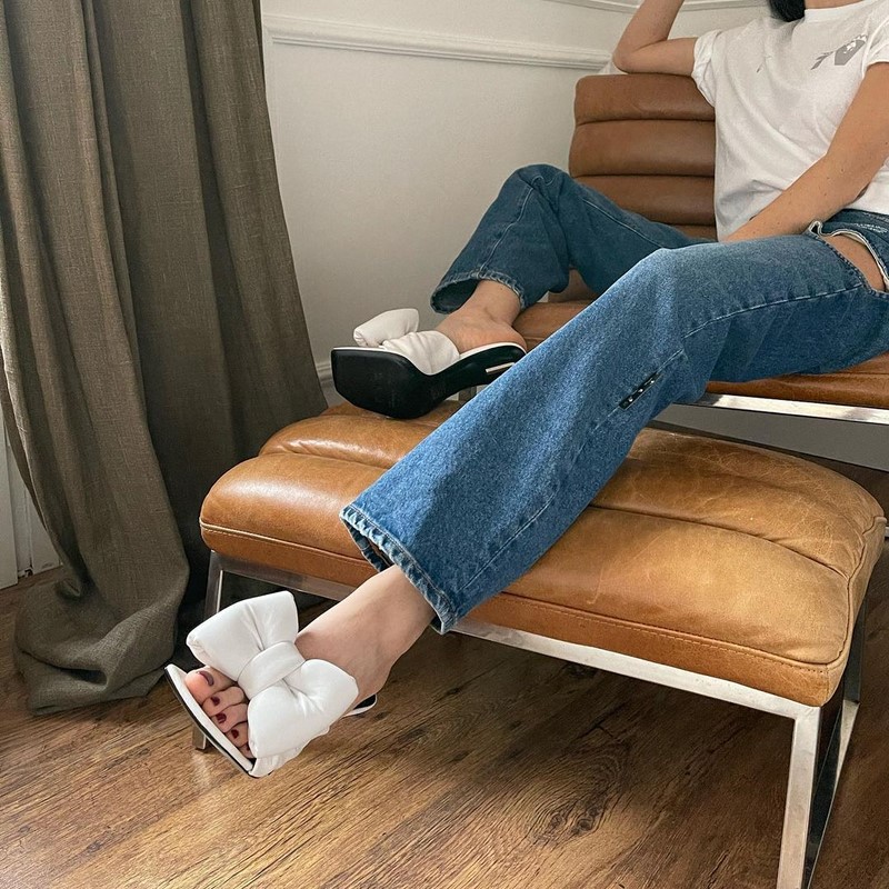 Самая ходовая обувь весной-летом 2026 года: фото-примеры