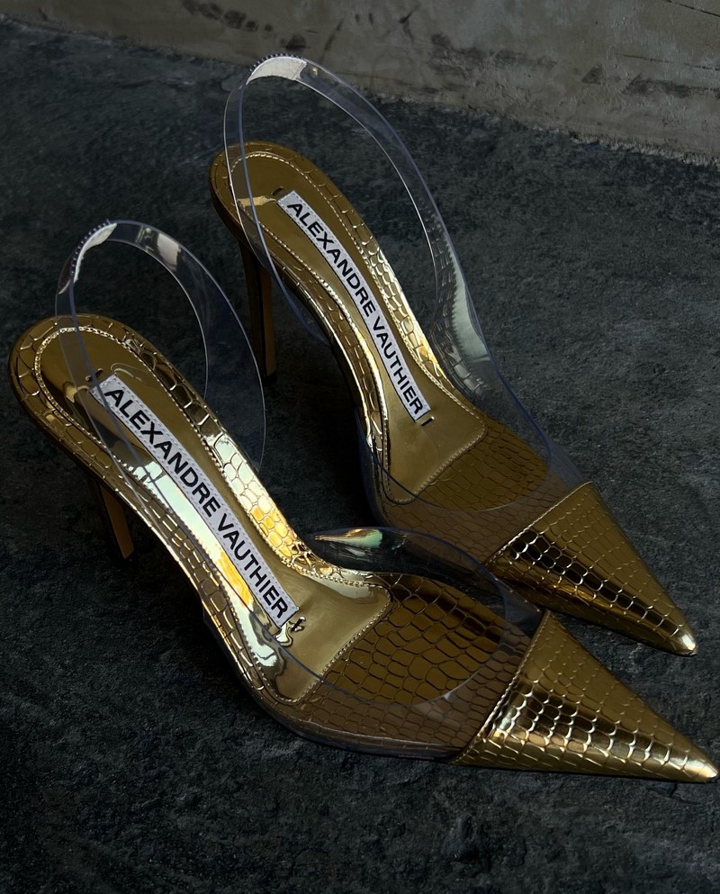 Самая ходовая обувь весной-летом 2026 года: фото-примеры