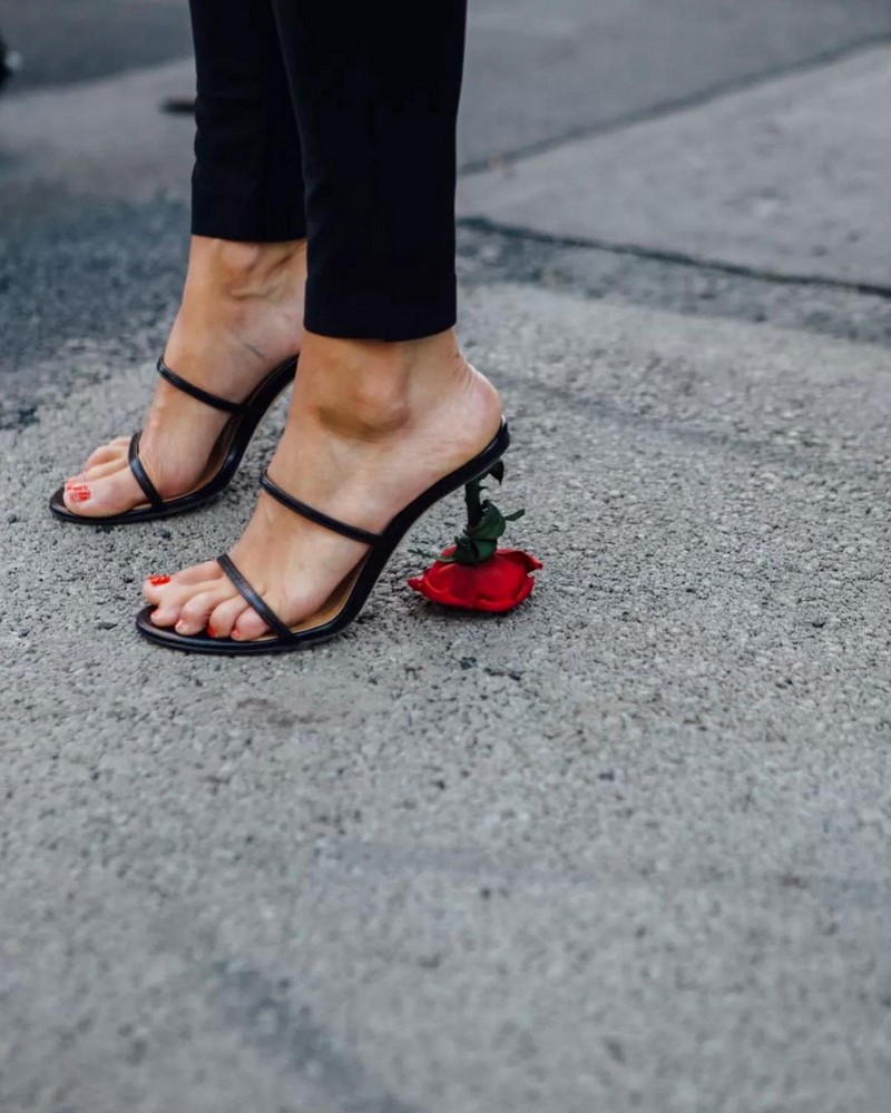 Самая ходовая обувь весной-летом 2026 года: фото-примеры