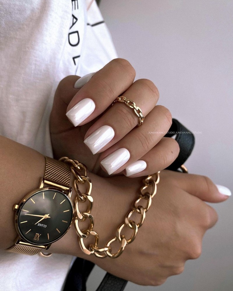 Красивый маникюр на лето 2026: фото, идеи летнего маникюра