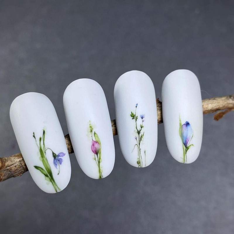 Красивый маникюр на лето 2026: фото, идеи летнего маникюра