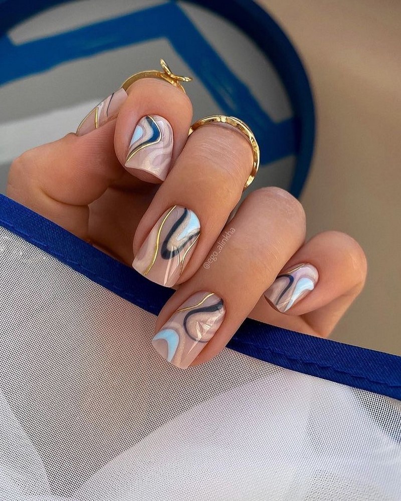 Красивый маникюр на лето 2026: фото, идеи летнего маникюра