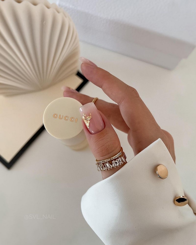 Красивый маникюр на лето 2026: фото, идеи летнего маникюра