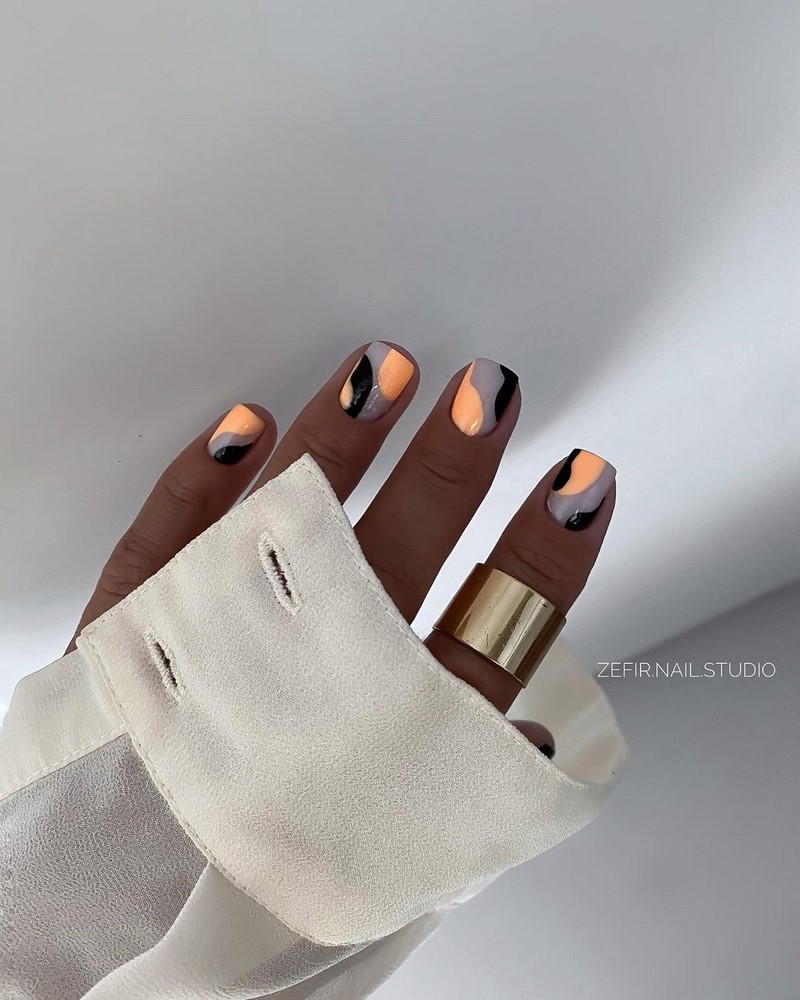 Красивый маникюр на лето 2026: фото, идеи летнего маникюра