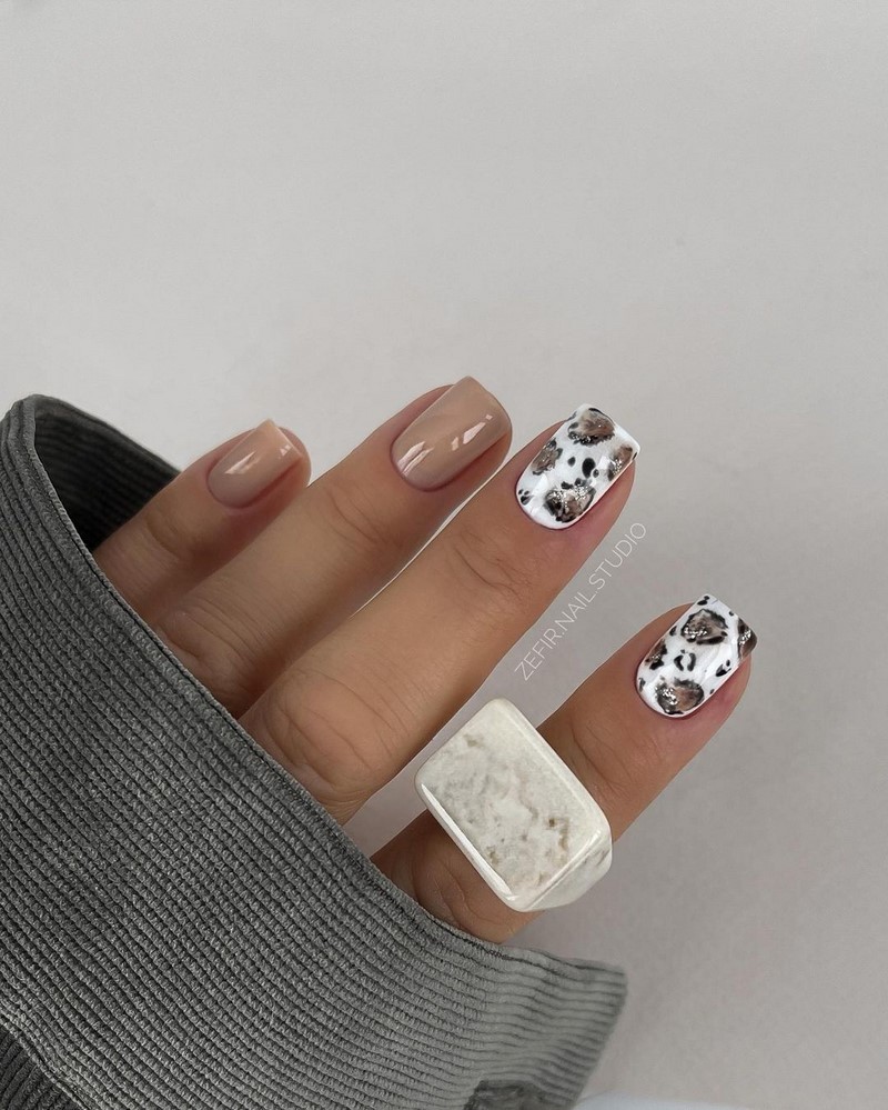 Красивый маникюр на лето 2026: фото, идеи летнего маникюра