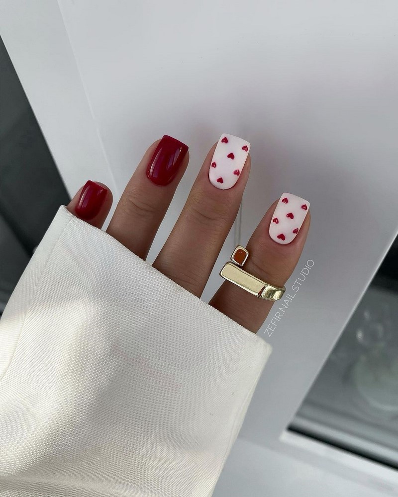 Красивый маникюр на лето 2026: фото, идеи летнего маникюра