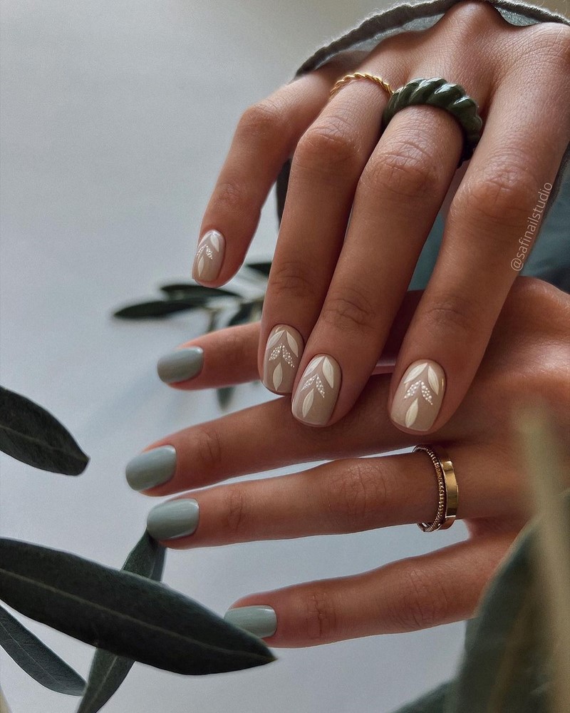 Красивый маникюр на лето 2026: фото, идеи летнего маникюра