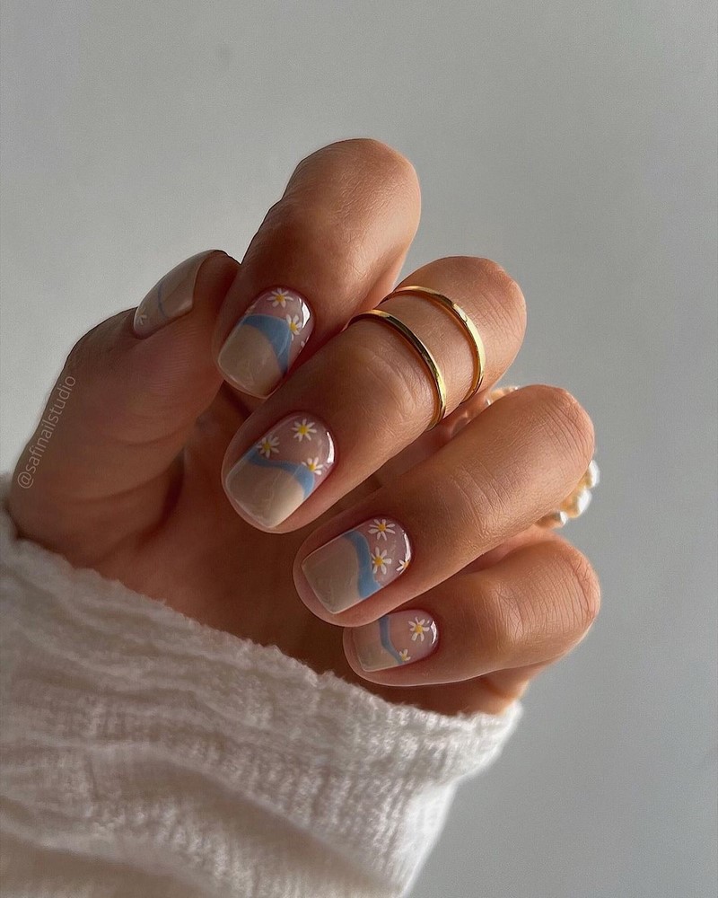 Красивый маникюр на лето 2026: фото, идеи летнего маникюра