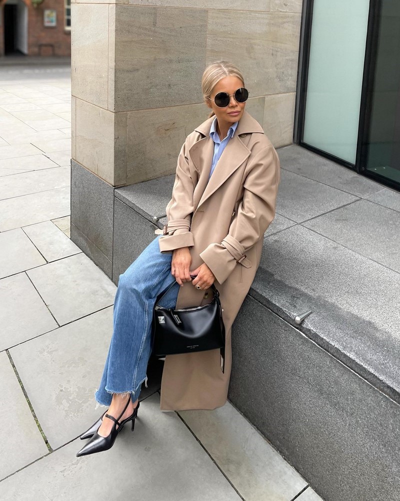 Стильные плащи и тренчи 2026: модные модели на фото