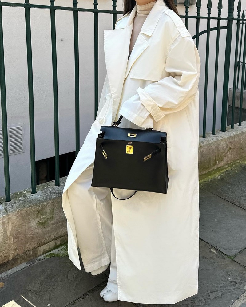 Стильные плащи и тренчи 2026: модные модели на фото