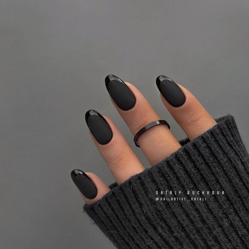 Френч-маникюр осень-зима 2026-2027 — новинки, фото