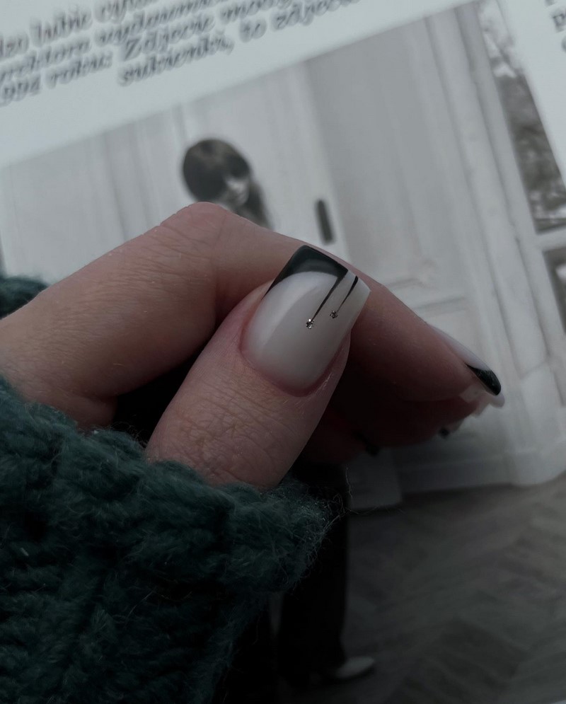 Френч-маникюр осень-зима 2026-2027 — новинки, фото