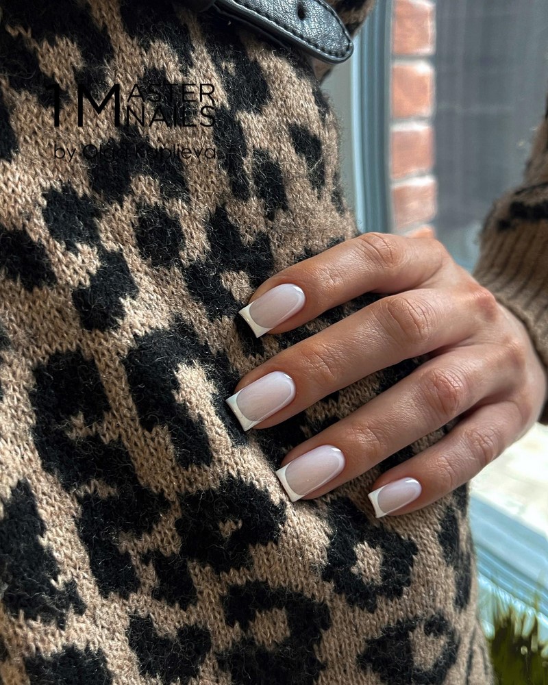 Френч-маникюр осень-зима 2026-2027 — новинки, фото