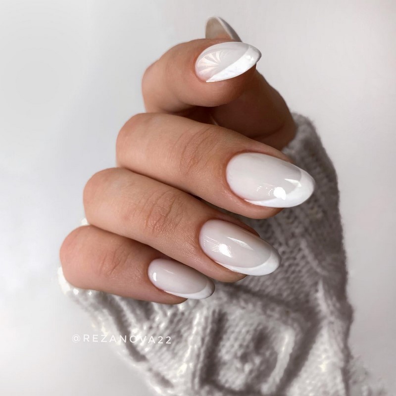 Френч-маникюр осень-зима 2026-2027 — новинки, фото