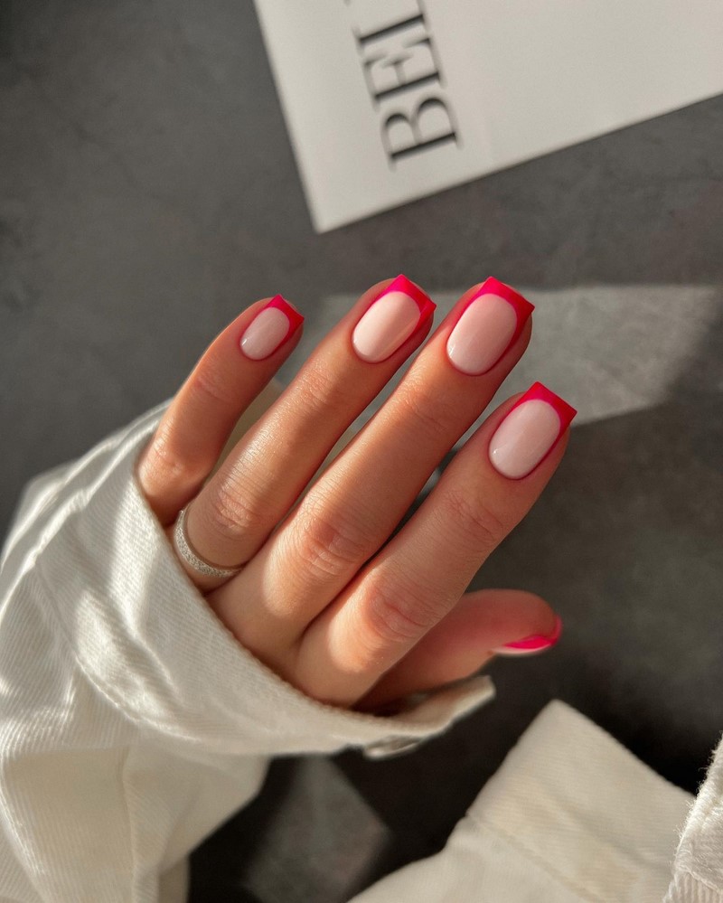 Френч-маникюр осень-зима 2026-2027 — новинки, фото