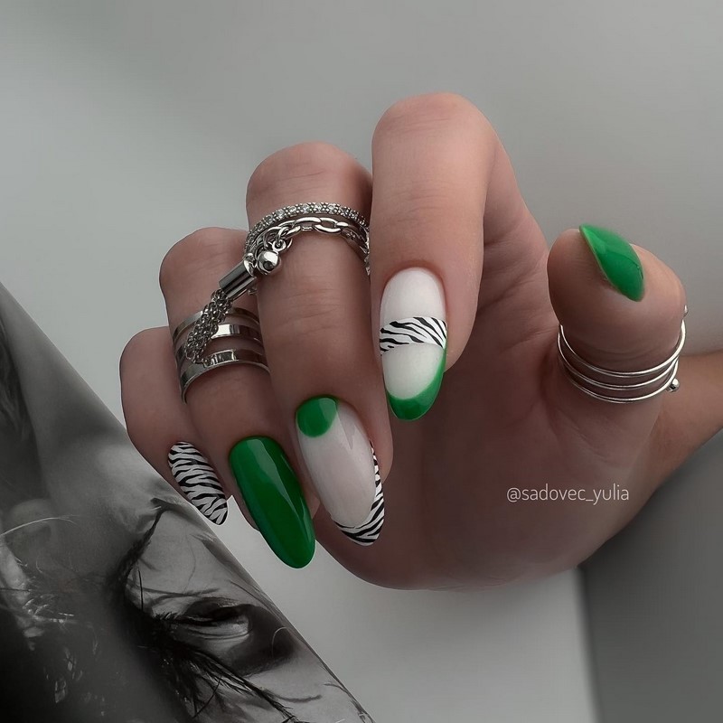 Френч-маникюр осень-зима 2026-2027 — новинки, фото