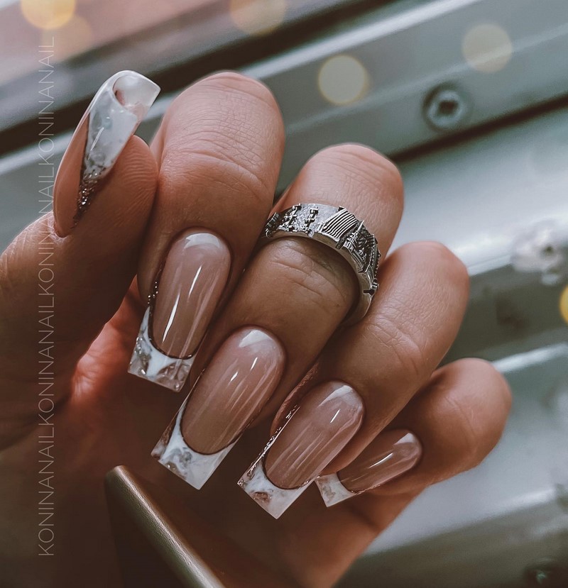 Френч-маникюр осень-зима 2026-2027 — новинки, фото