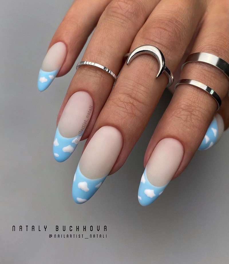 Френч-маникюр осень-зима 2026-2027 — новинки, фото