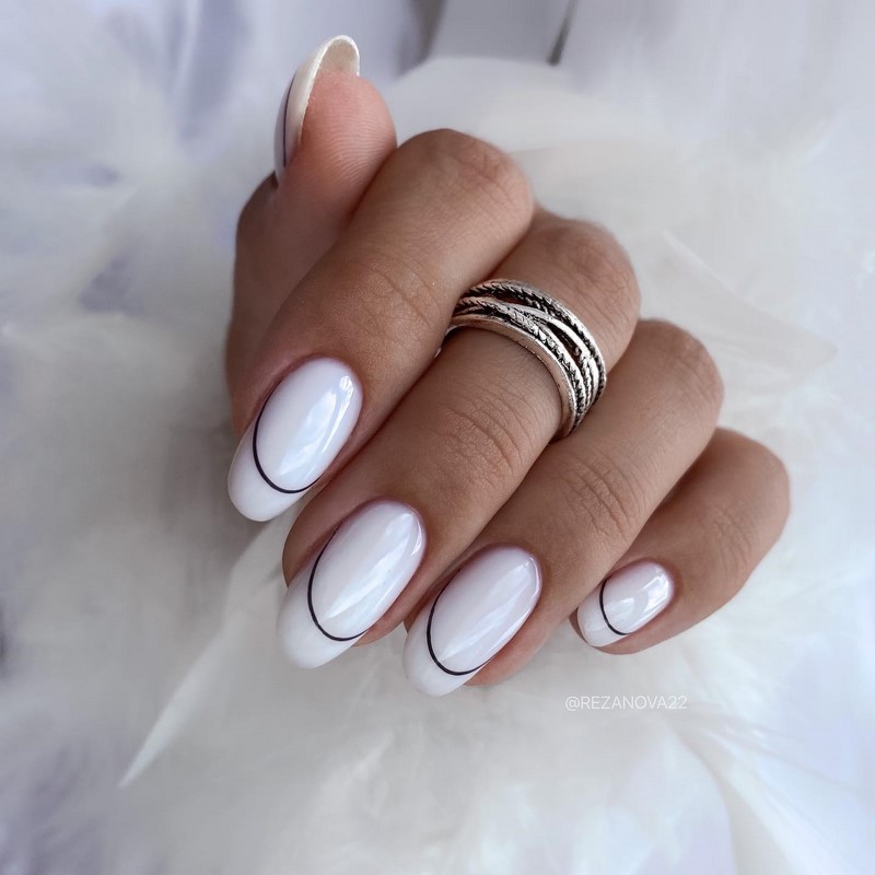 Френч-маникюр осень-зима 2026-2027 — новинки, фото