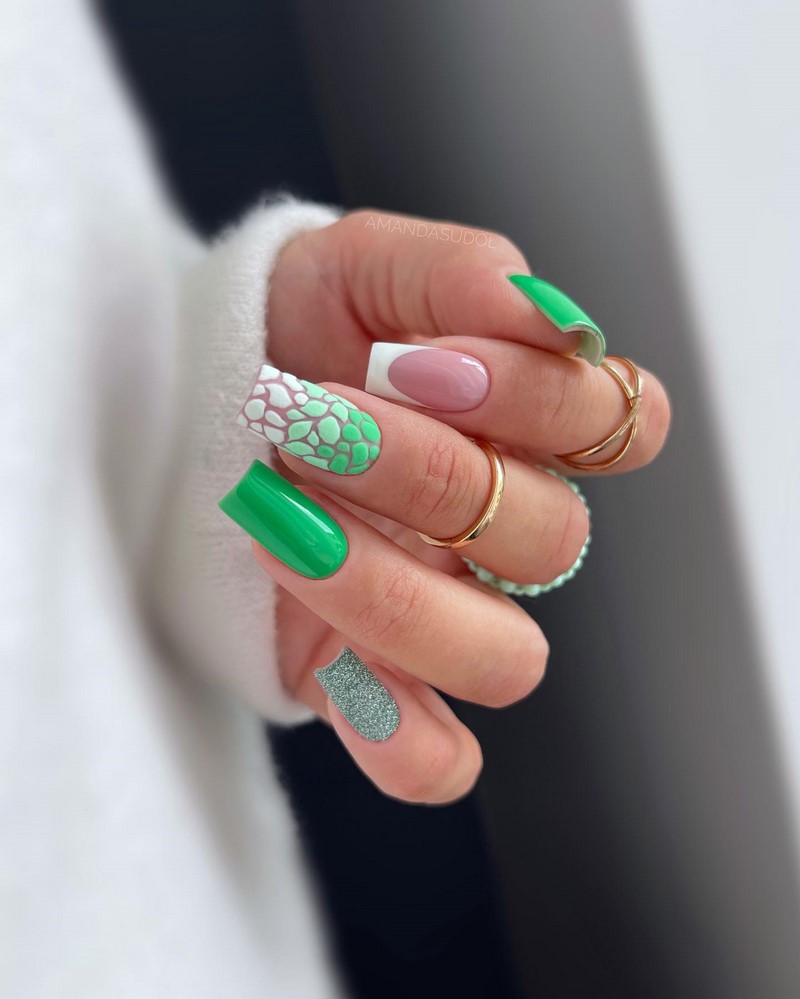 Френч-маникюр осень-зима 2026-2027 — новинки, фото