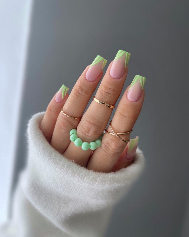 Френч-маникюр осень-зима 2026-2027 — новинки, фото