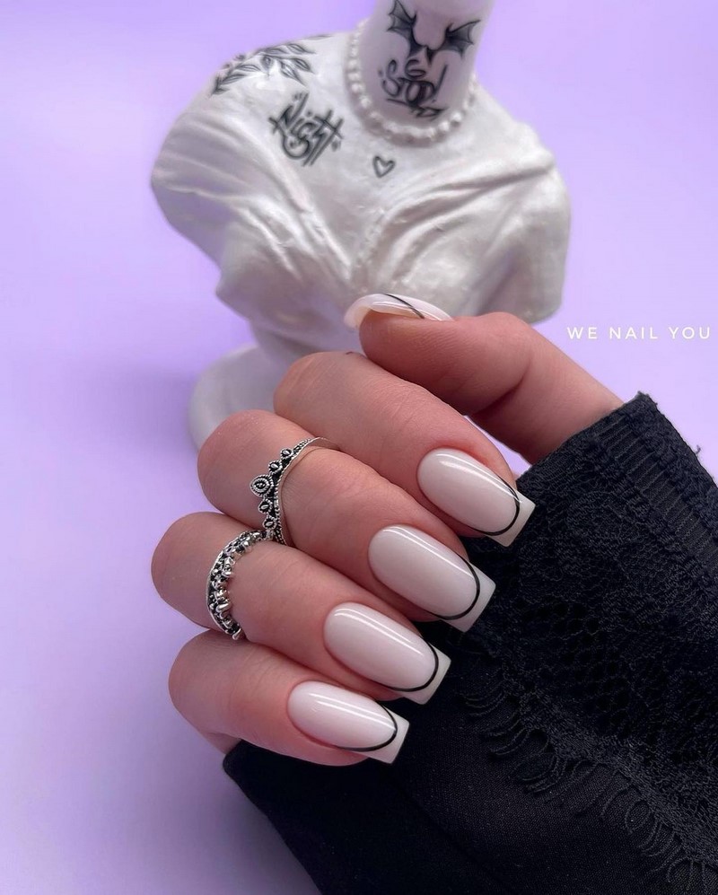 Френч-маникюр осень-зима 2026-2027 — новинки, фото