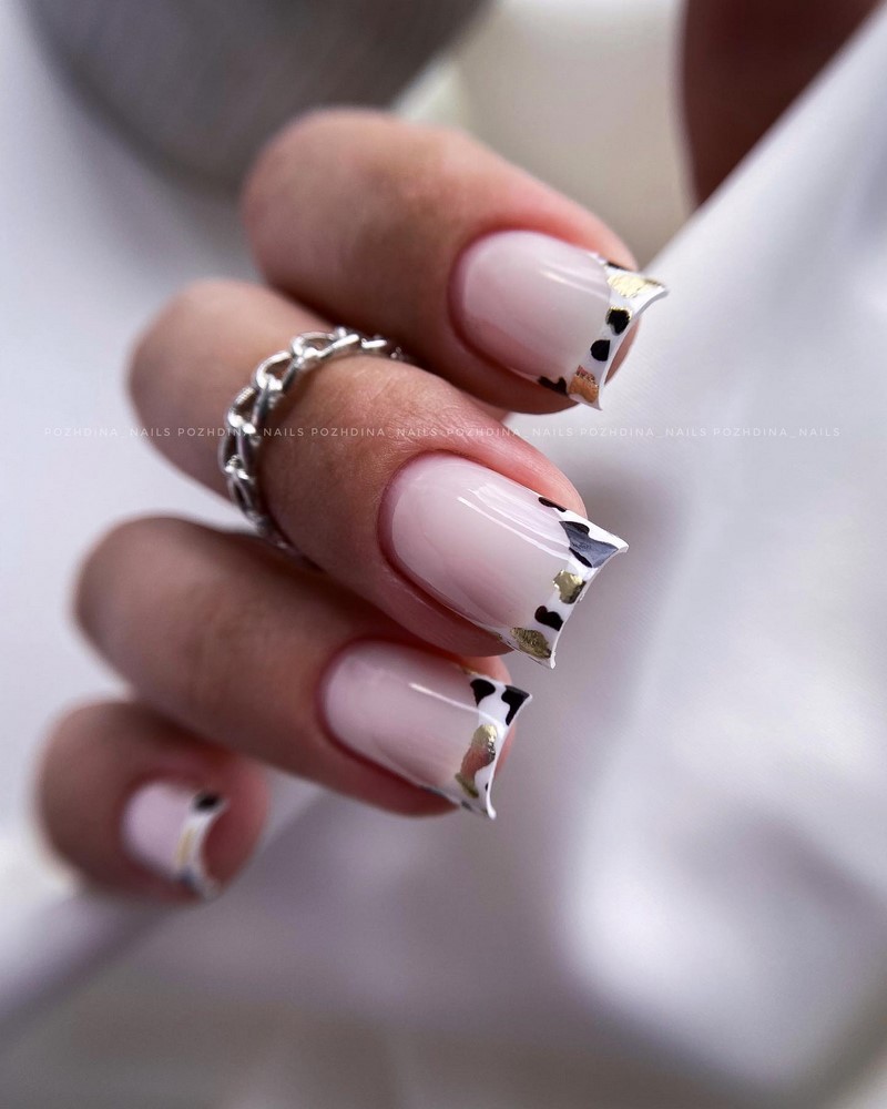 Френч-маникюр осень-зима 2026-2027 — новинки, фото