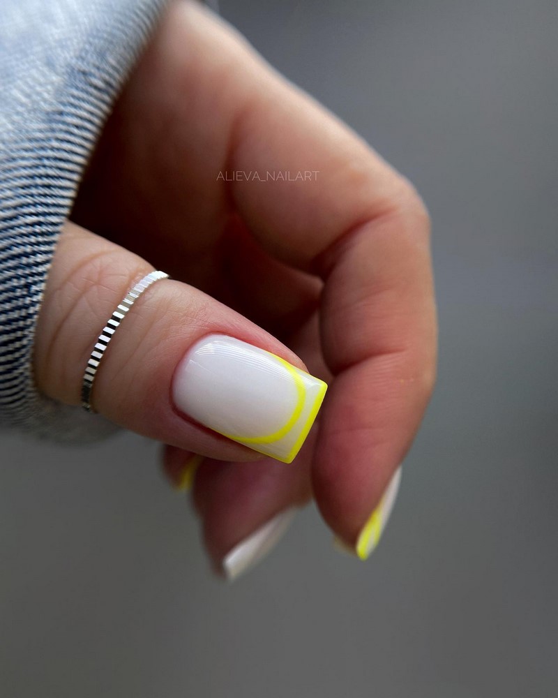 Френч-маникюр осень-зима 2026-2027 — новинки, фото