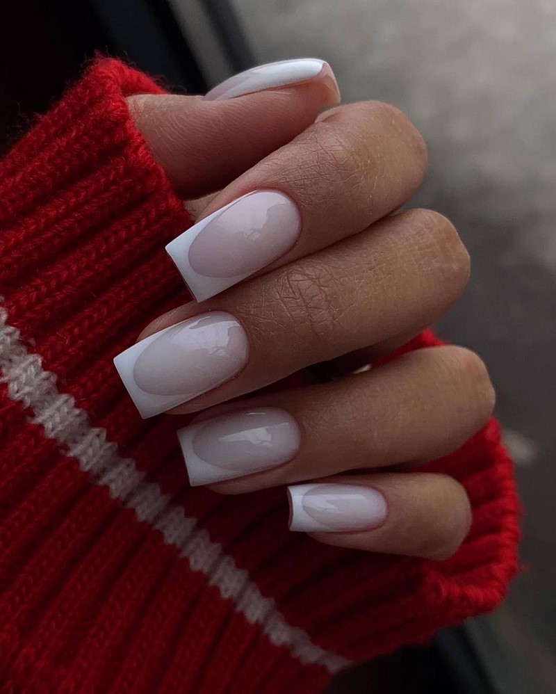 Френч-маникюр осень-зима 2026-2027 — новинки, фото