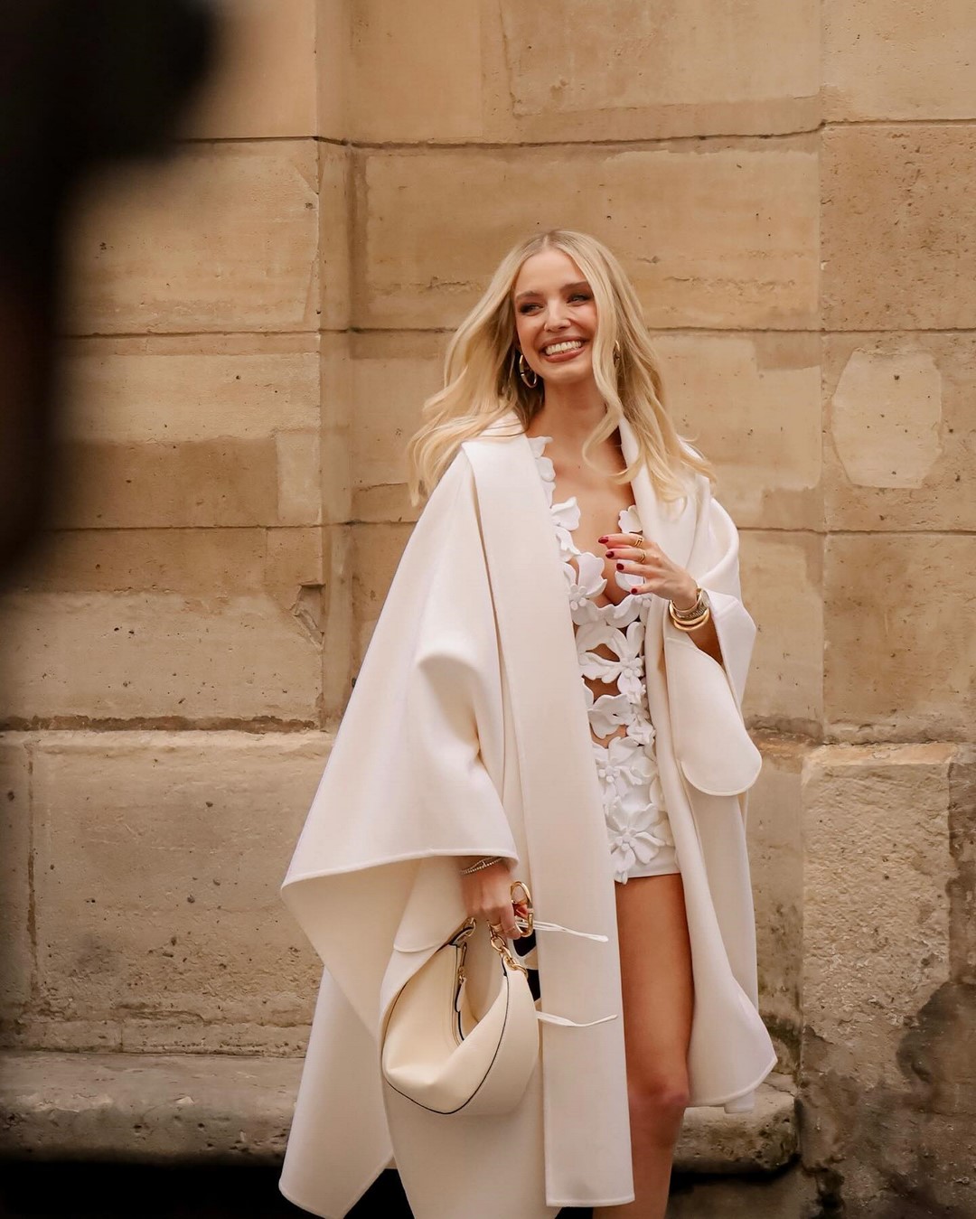 Новинки одежды осень-зима 2026-2027: список трендов и тенденций на фото