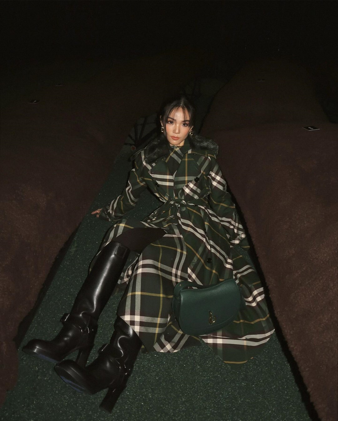 Новинки одежды осень-зима 2026-2027: список трендов и тенденций на фото