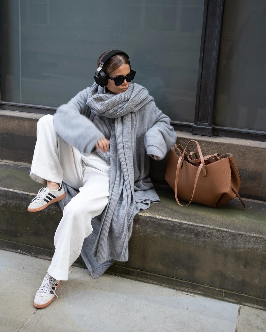 Новинки одежды осень-зима 2026-2027: список трендов и тенденций на фото