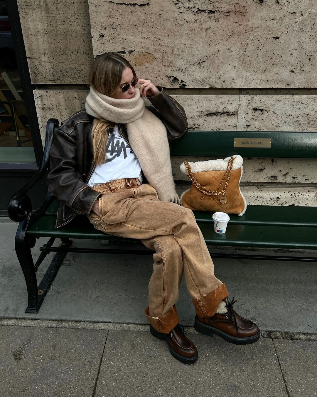 Новинки одежды осень-зима 2026-2027: список трендов и тенденций на фото