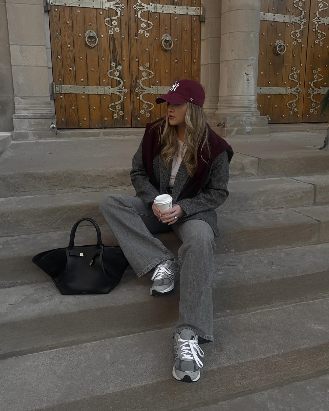 Новинки одежды осень-зима 2026-2027: список трендов и тенденций на фото