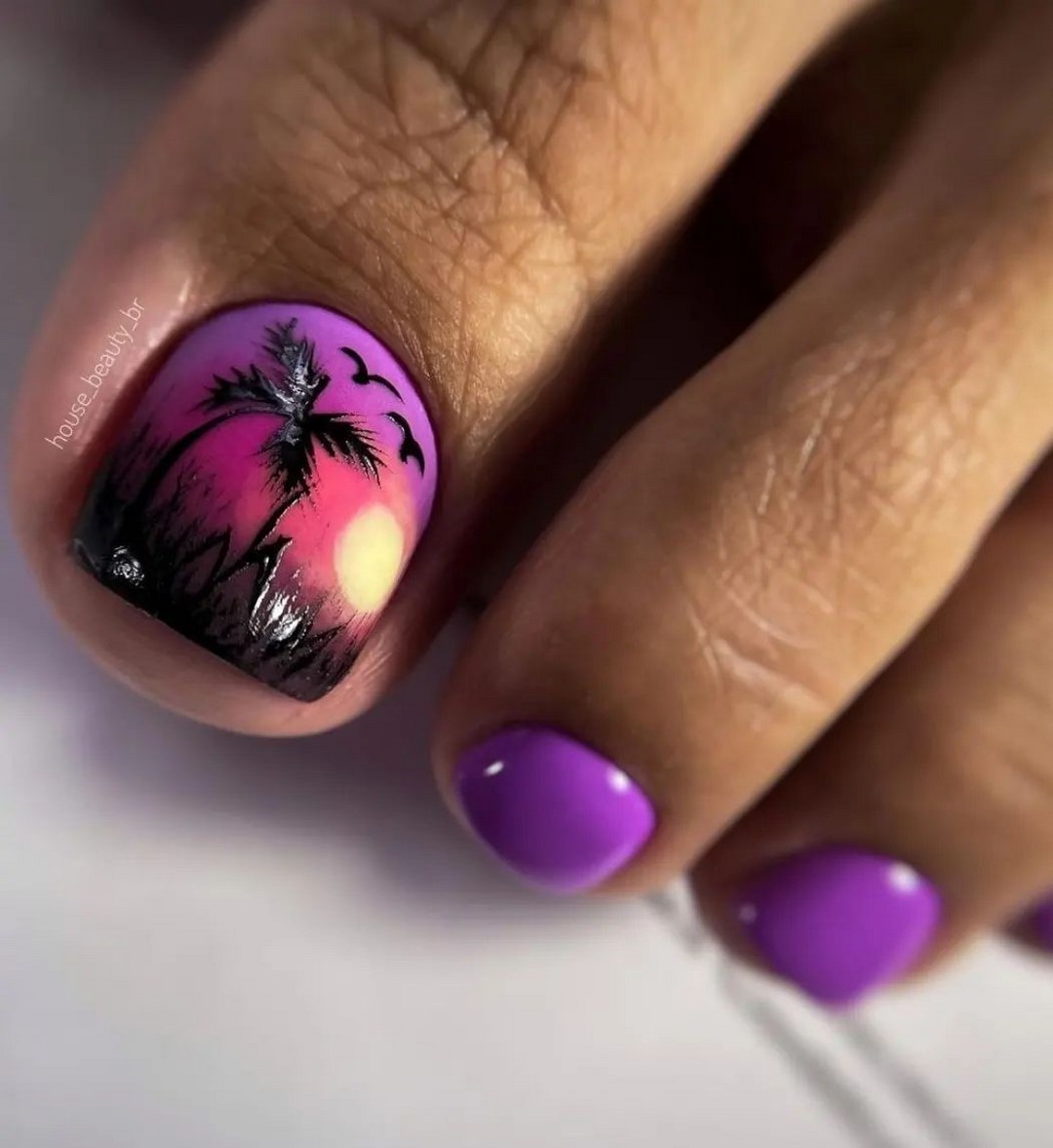 Летний педикюр 2026 — модные тренды дизайна с фото