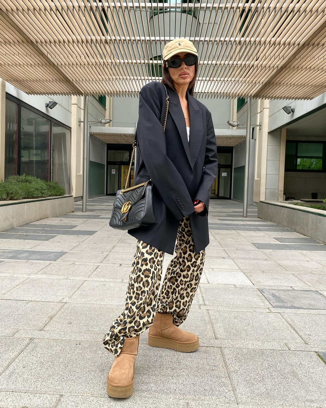 Женский пиджак осень-зима 2026-2027 – модели, образы, тренды