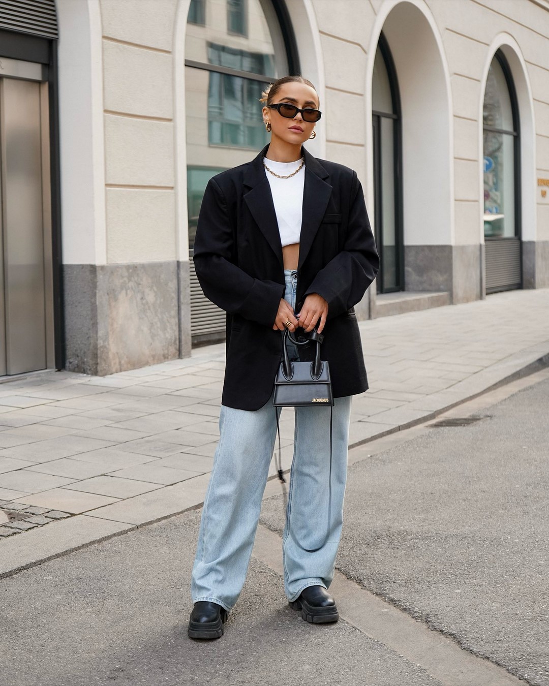 Женский пиджак осень-зима 2026-2027 – модели, образы, тренды