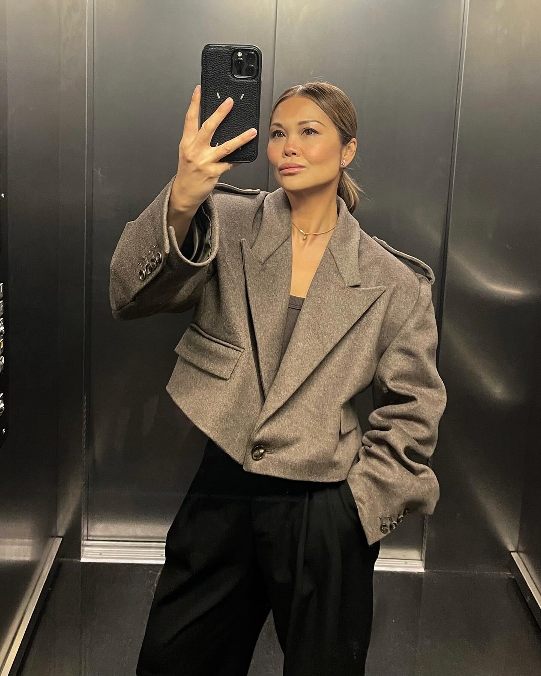 Женский пиджак осень-зима 2026-2027 – модели, образы, тренды