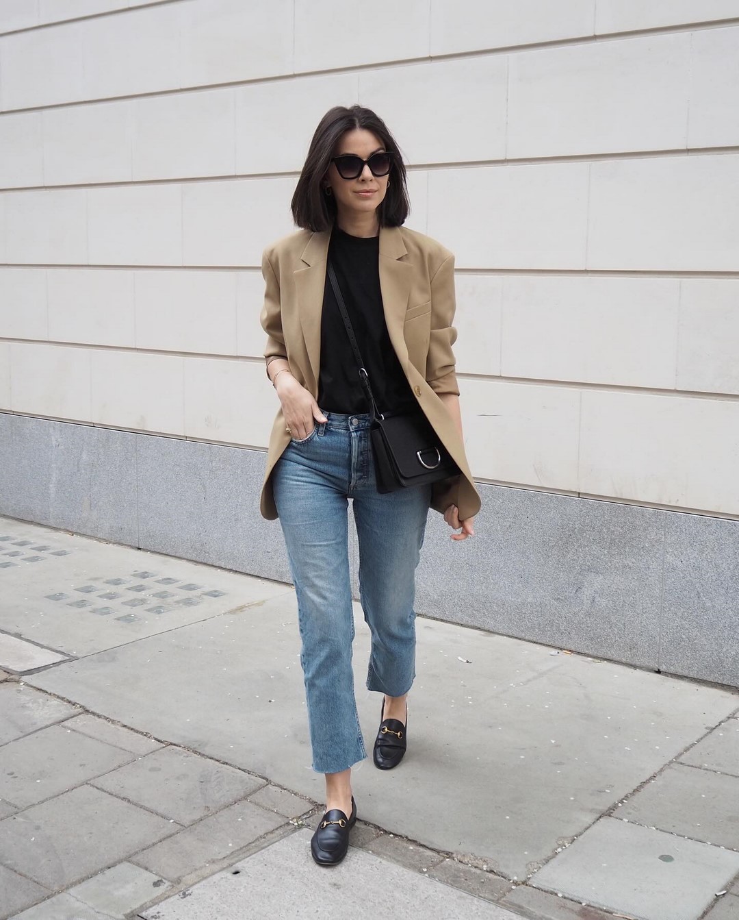 Женский пиджак осень-зима 2026-2027 – модели, образы, тренды